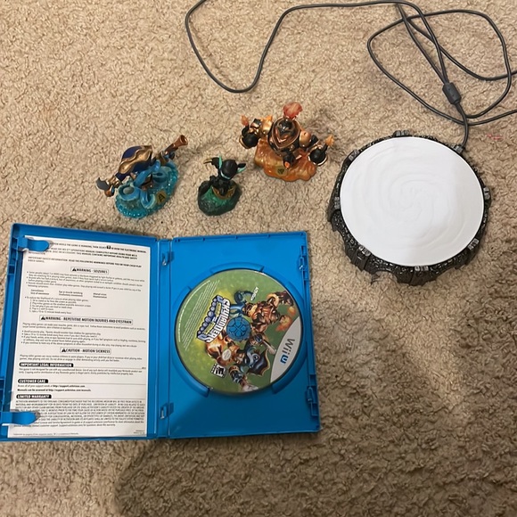 Skylanders Swap force starter pack Wii U - Picture 2 of 3